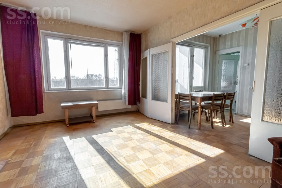 Ozolciema 18, Rīga — dzivoklis