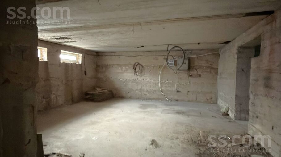 Lidlauka 8, Limbaži un raj., Aloja — maja