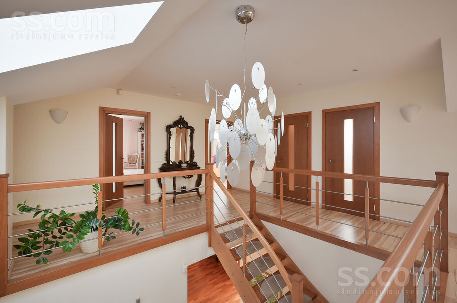 Nākotnes 63, Rīgas rajons, Sigulda — maja