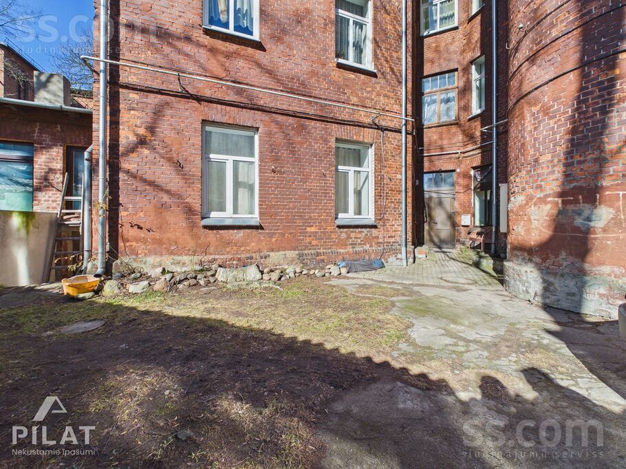 Raiņa iela 1, Liepāja un raj., Liepāja — dzivoklis