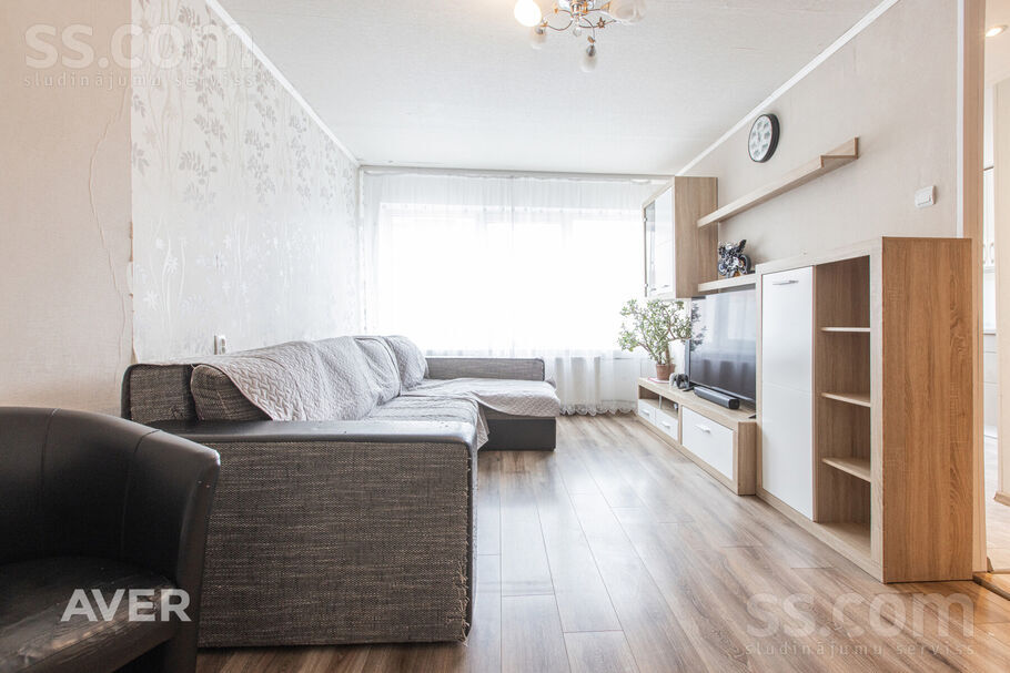 Asteru 4, Jelgava un raj., Jelgava — dzivoklis