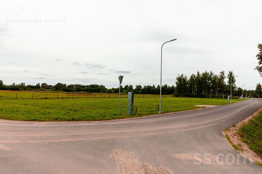 Bumbieru ceļš 6s, Jelgava un raj., Jelgava — zeme