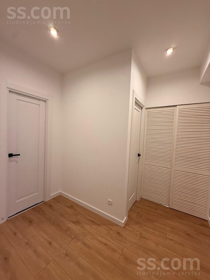 Bruņinieku 93, Rīga — dzivoklis