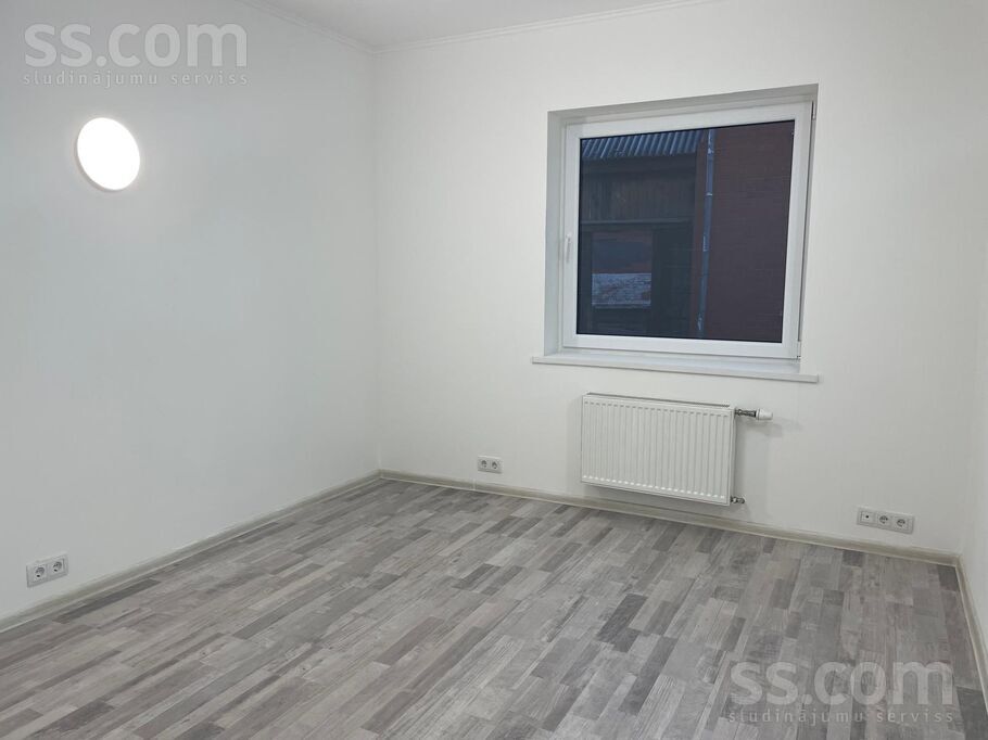 Znotiņu 6, Ventspils un raj., Ventspils — dzivoklis