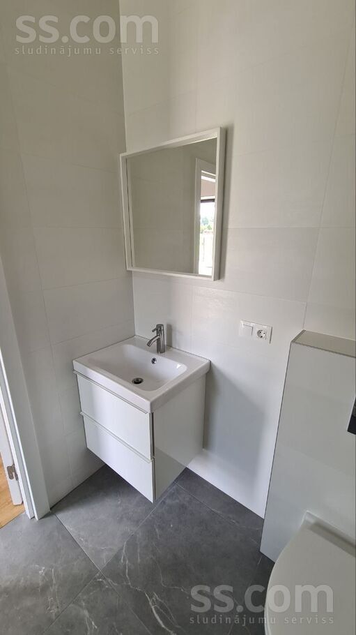 Sauliešu iela 27, Mārupe, Rīgas rajons, Mārupes pag. — maja