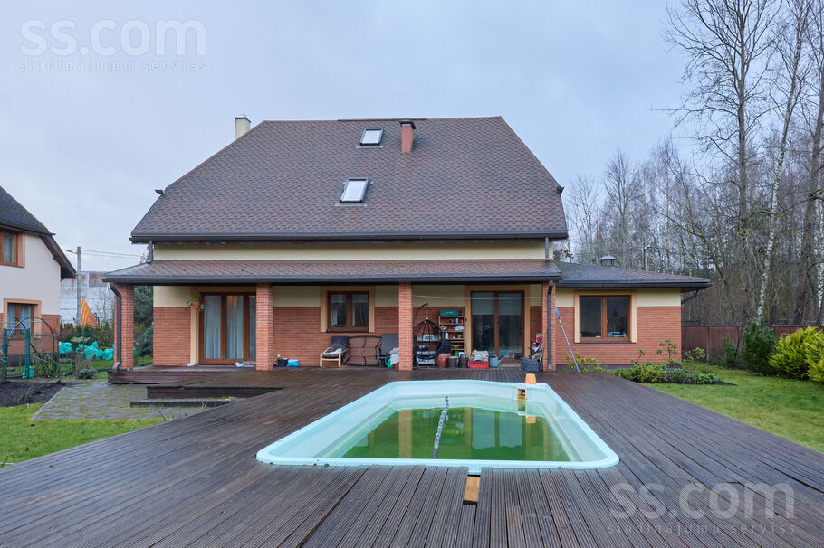 Beberbeķu 7. l., Rīga — maja