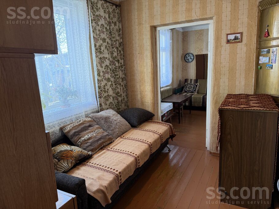 Ērgļu 3, Jelgava un raj., Jelgava — maja