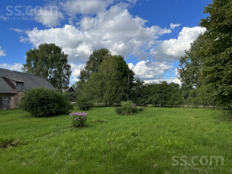 Vieķi, Cēsis un raj., Raunas pag. — maja