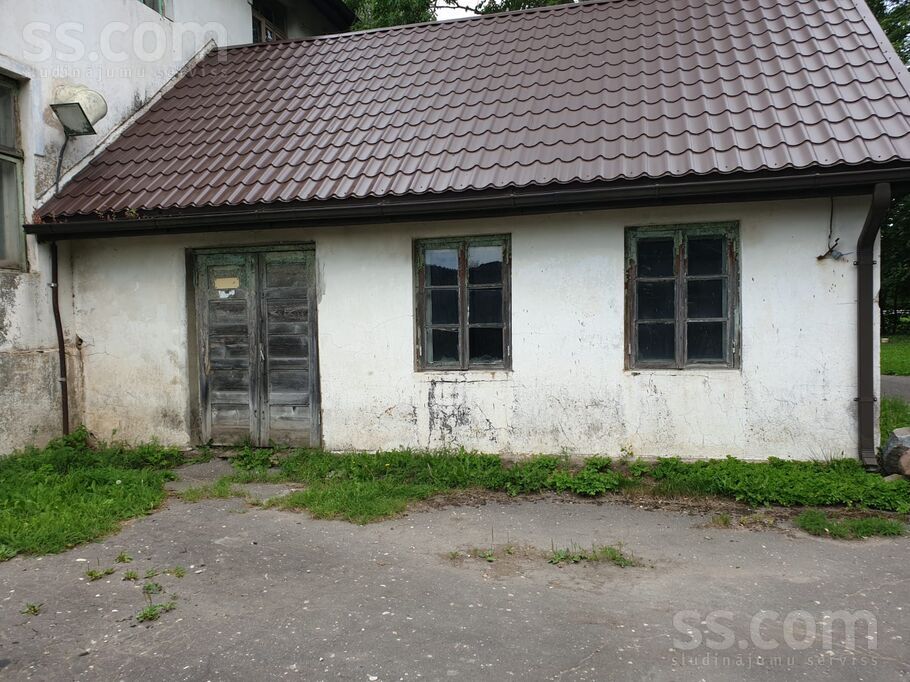 Skolas iela1, Liepupe, Limbaži un raj., Liepupes pag. — maja