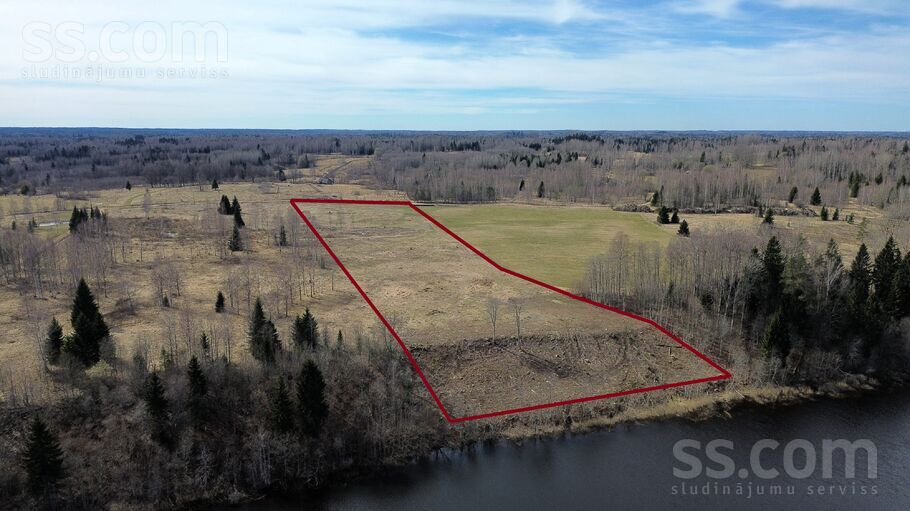 Jaunie Lejas Pekšēni, Cēsis un raj., Taurenes pag. — zeme