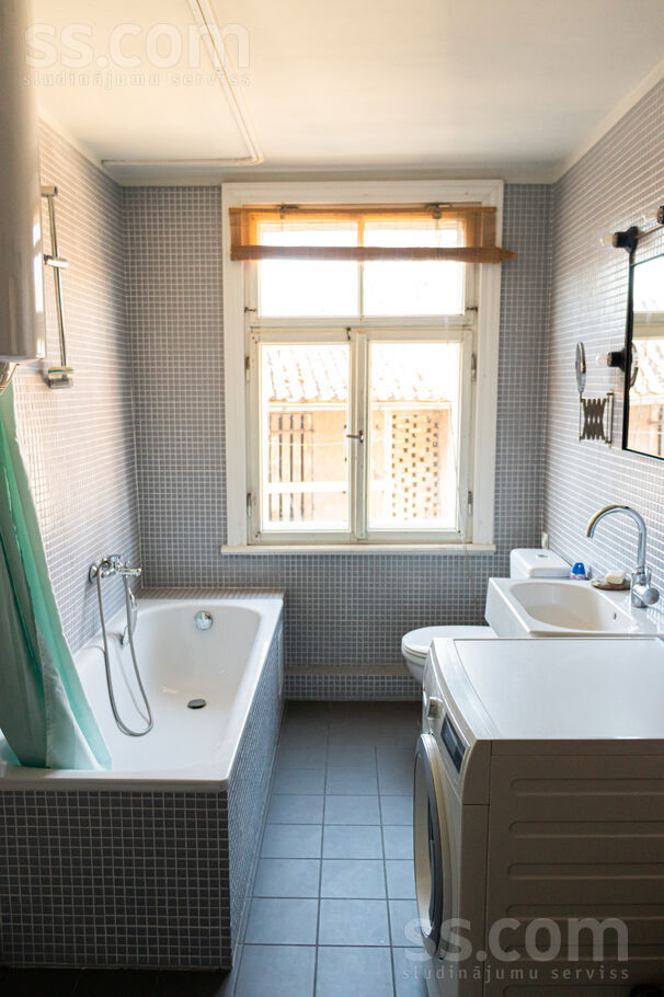 Policijas iela 12, Kuldīga un raj., Kuldīga — dzivoklis