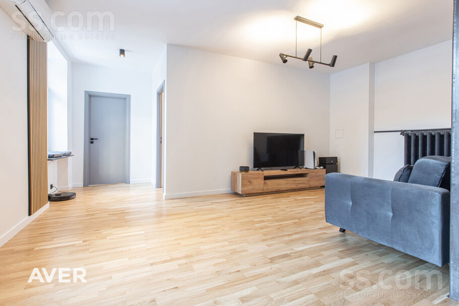 Lāčplēša 52, Rīga — dzivoklis