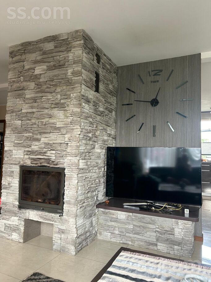 Upmaļu, Ogre un raj., Ikšķile — maja