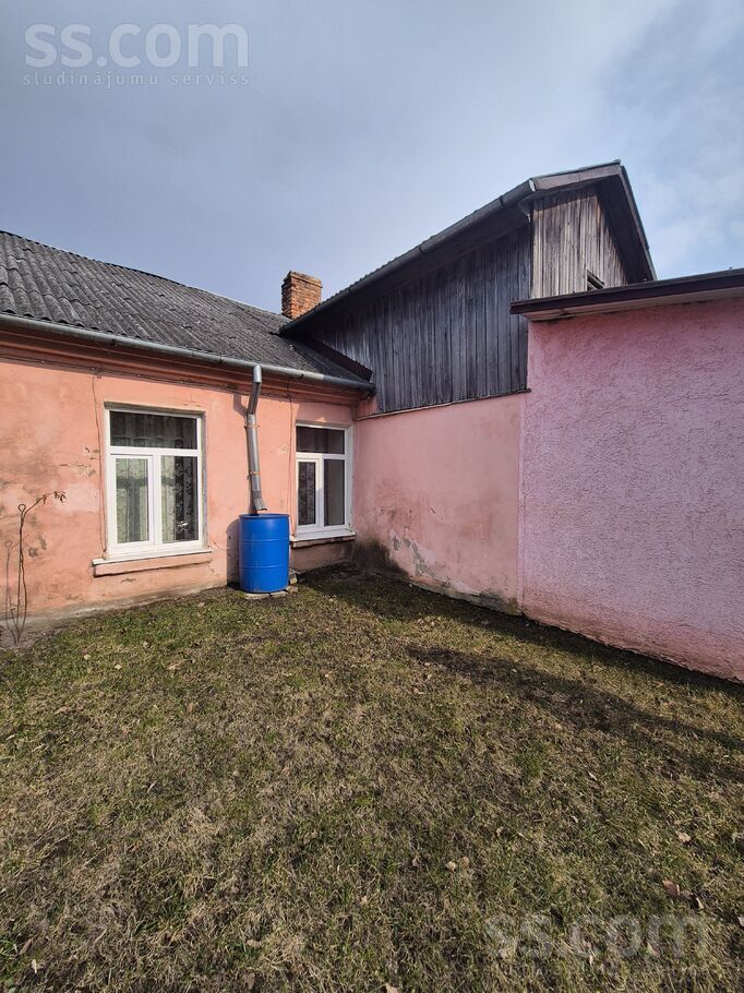 Salātu 6, Bauska un raj., Bauska — dzivoklis