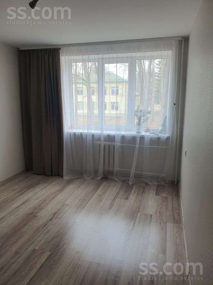 Pils iela 32 y, Madona un raj., Varakļāni — dzivoklis