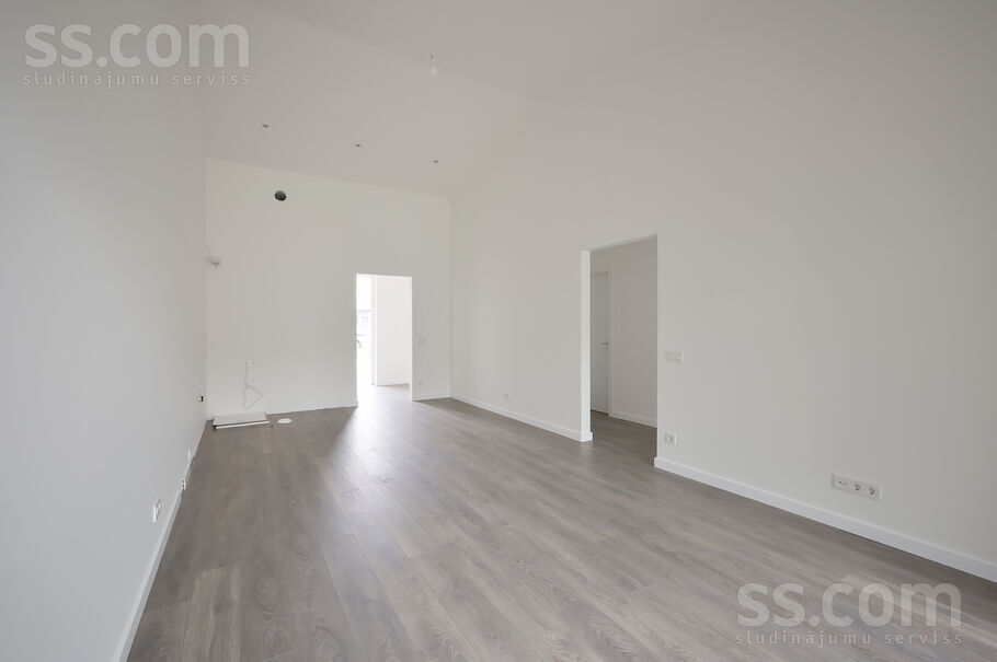 Raiņa iela 114 k-1, Jūrmala — maja