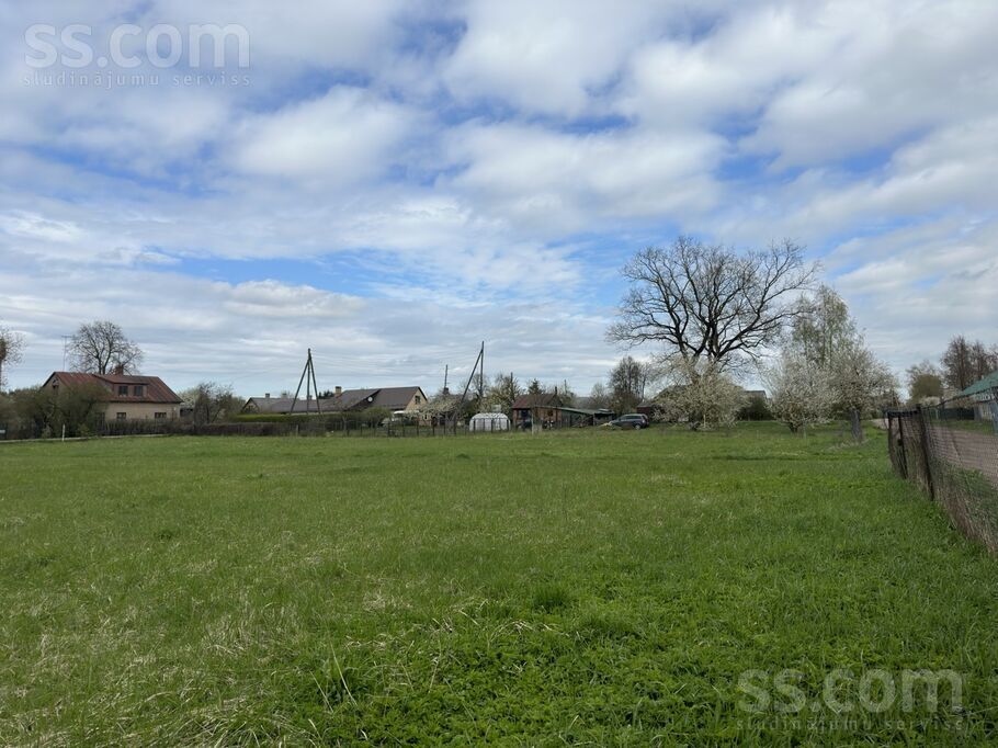 Jēkaba 81, Jēkabpils un raj., Jēkabpils — zeme