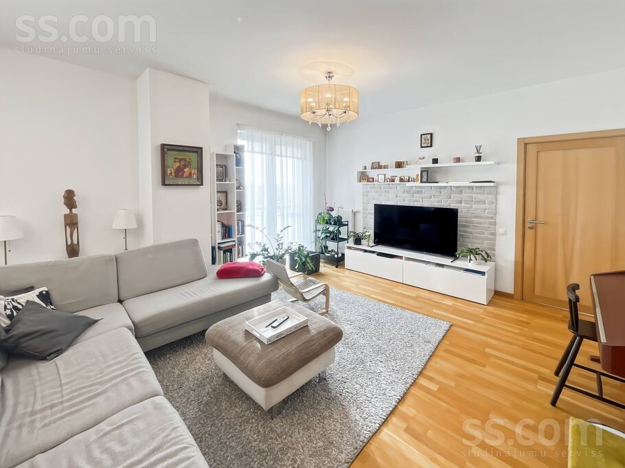 Astras 8 k-1, Rīga — dzivoklis