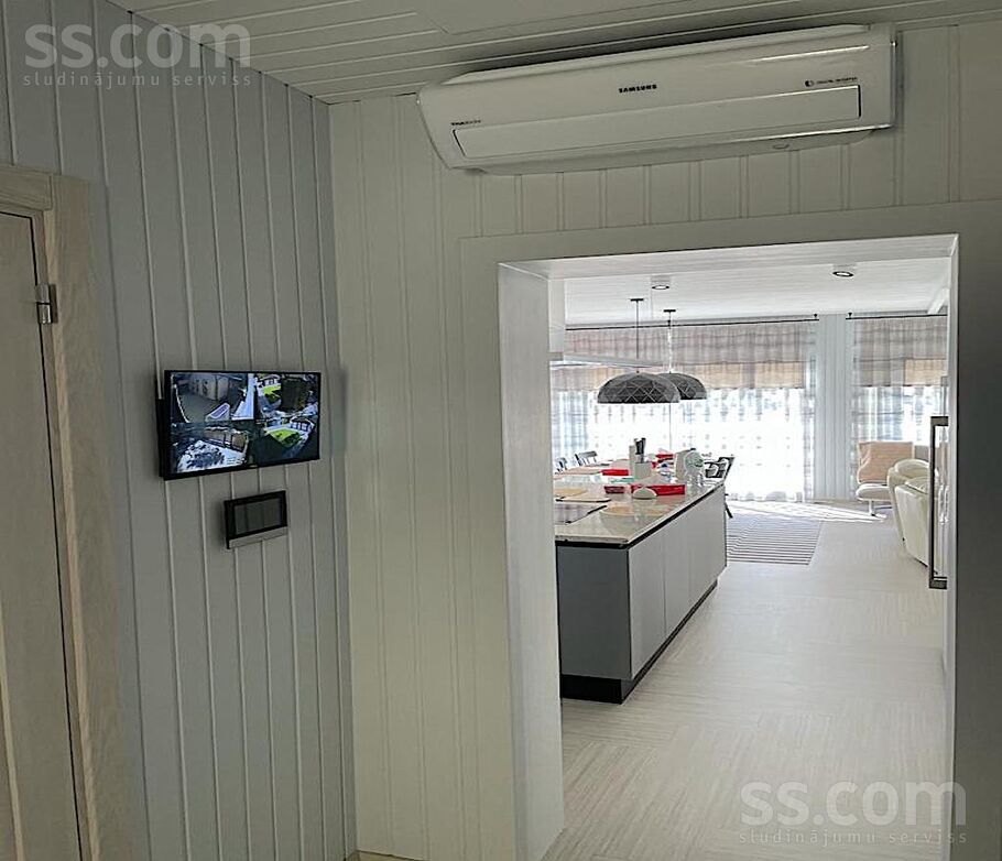 Meža prospekts 79, Jūrmala — maja