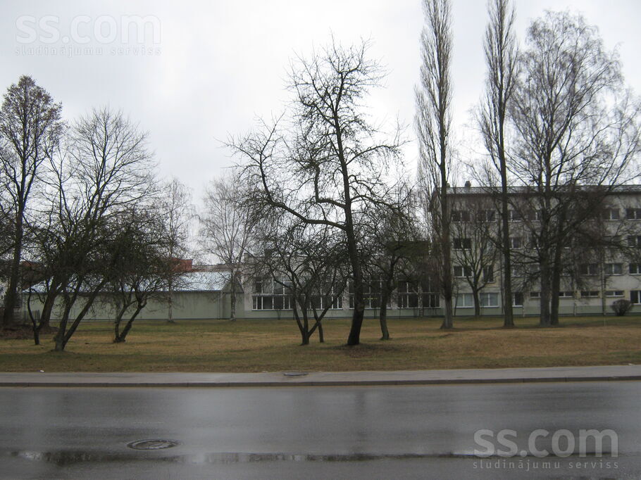 Pildas 39a, Rīga — zeme