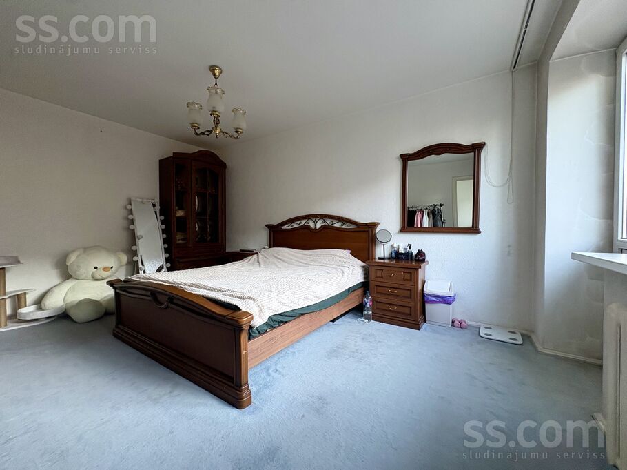 Zirņu 4, Rīga — dzivoklis