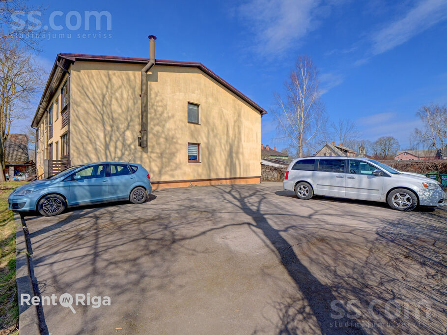 Leona Paegles iela 28, Jūrmala — dzivoklis