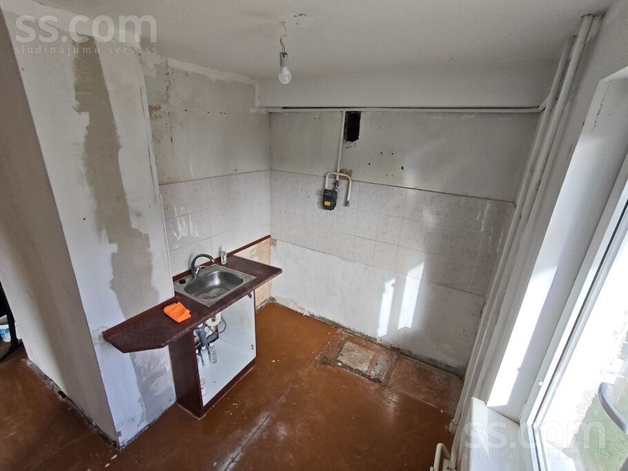 Gaismas 14, Daugavpils un raj., Daugavpils — dzivoklis