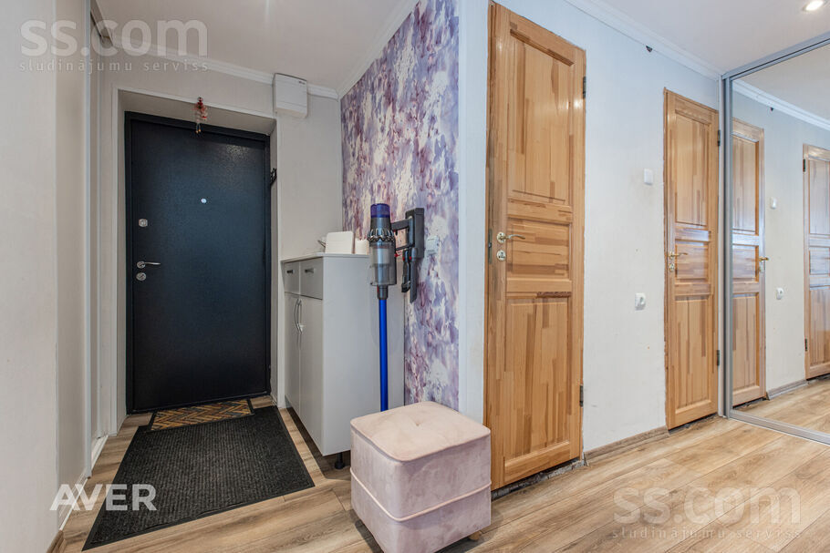 Asteru 4, Jelgava un raj., Jelgava — dzivoklis