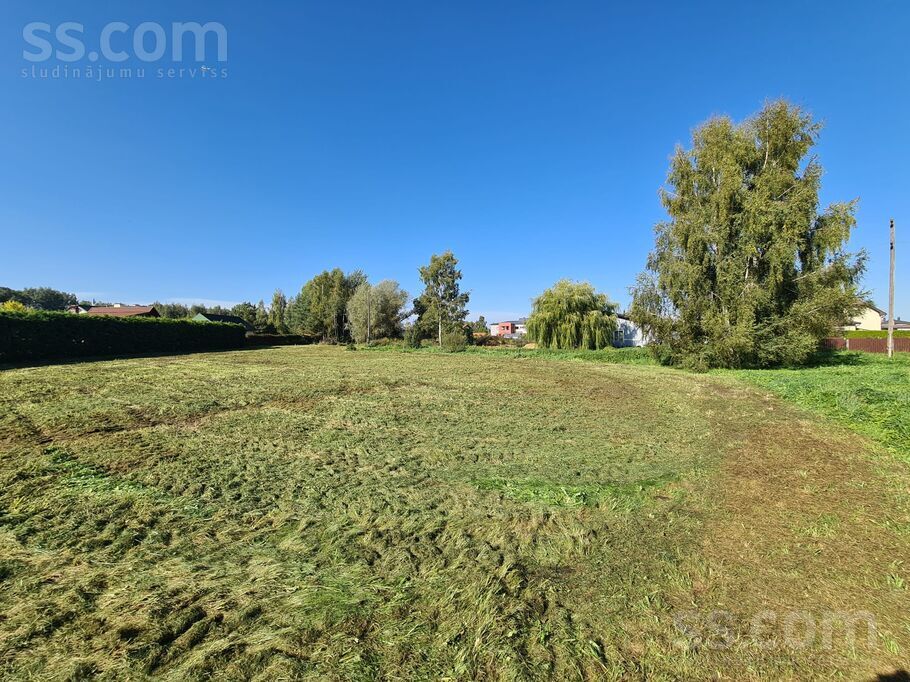 Asteru b/n, Katlakalns, Rīgas rajons, Ķekavas pag. — zeme