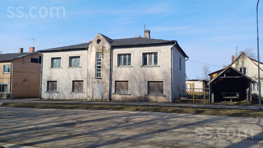 Raiņa iela 5, Nereta, Aizkraukle un raj., Neretas pag. — maja
