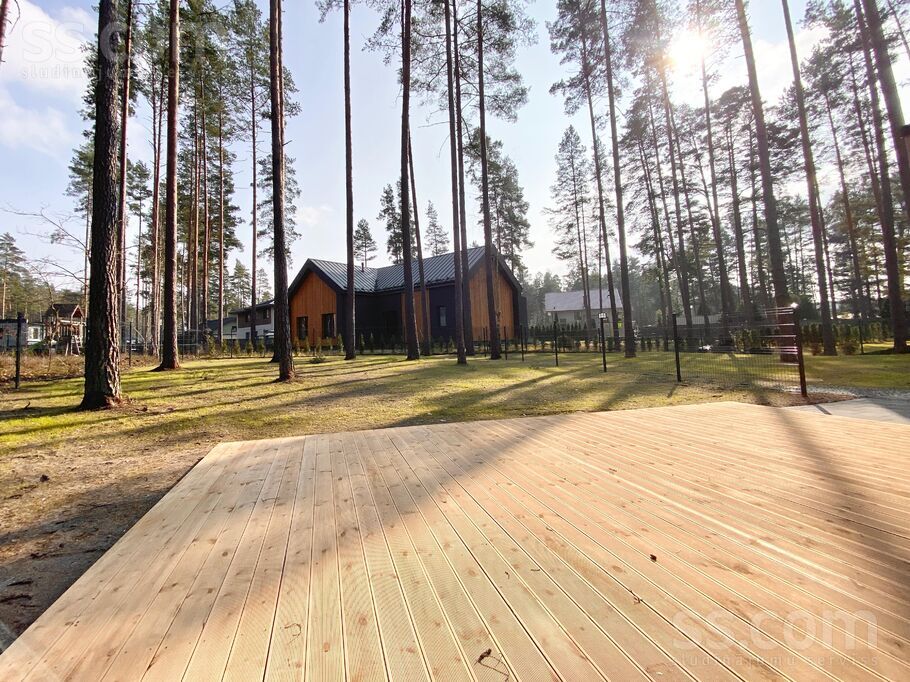 Dzintaru iela 4, Berģi, Rīgas rajons, Garkalnes nov. — maja