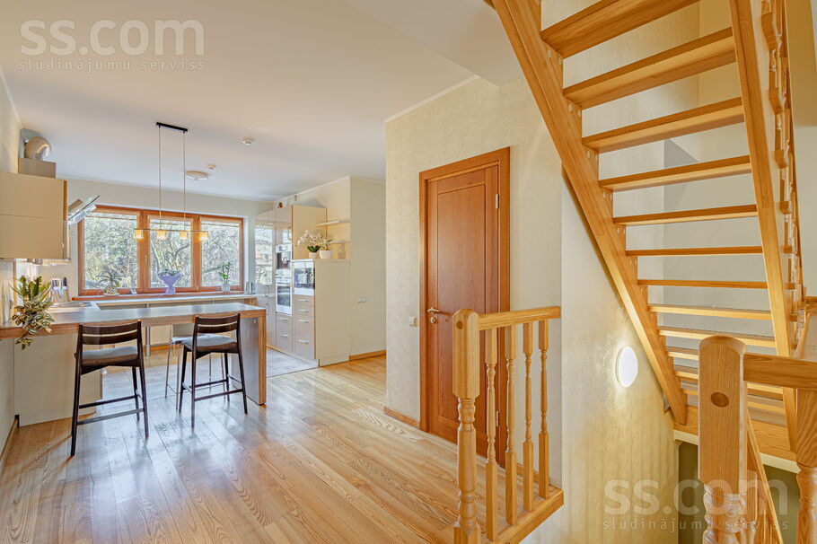 Jūrkalnes 75, Rīga — maja