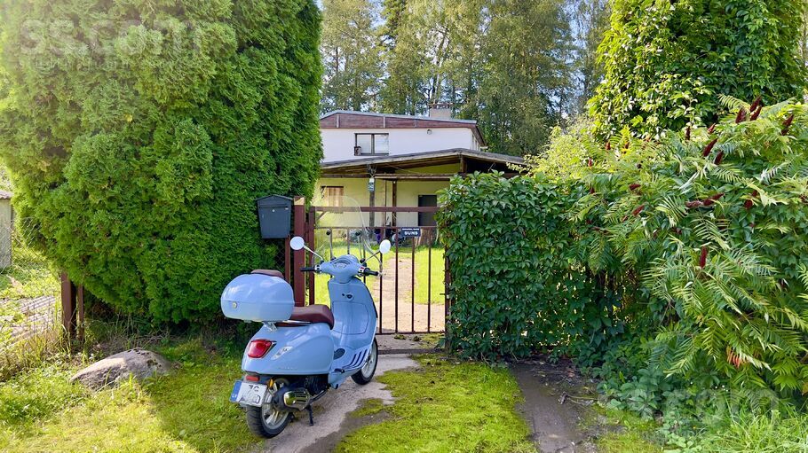 Dārziņu Dīķu iela 3, Ogre un raj., Ogre — maja