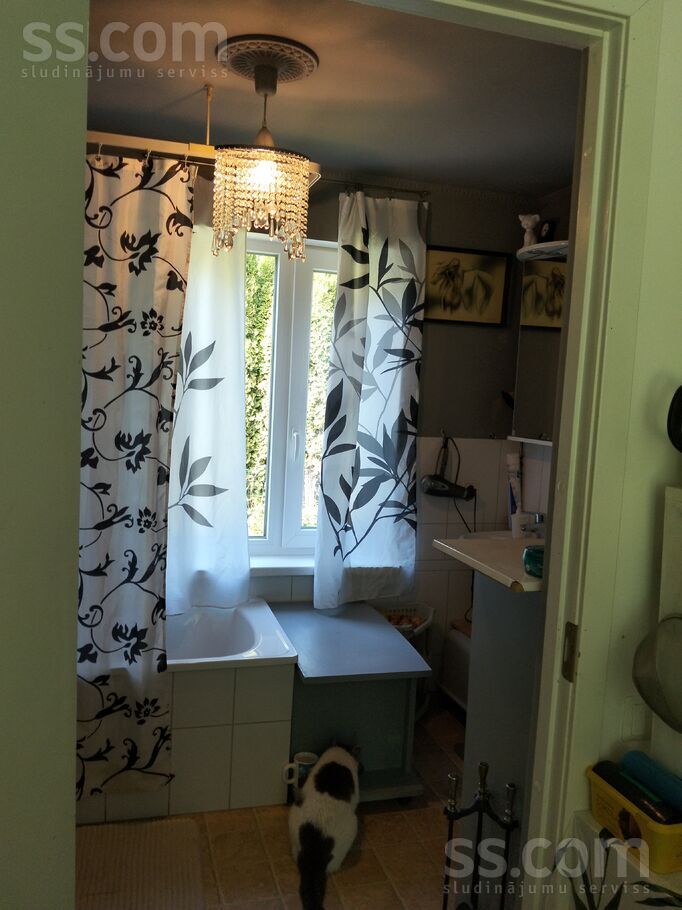 Avoti 183, Tēraudi, Rīgas rajons, Salaspils l. t. — maja