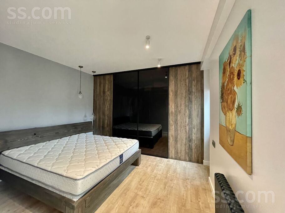 Birznieka-Upīša 13, Rīga — dzivoklis