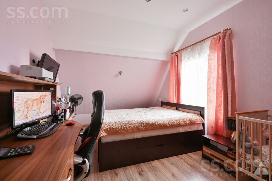 Riekstu iela, Rīgas rajons, Baloži — maja