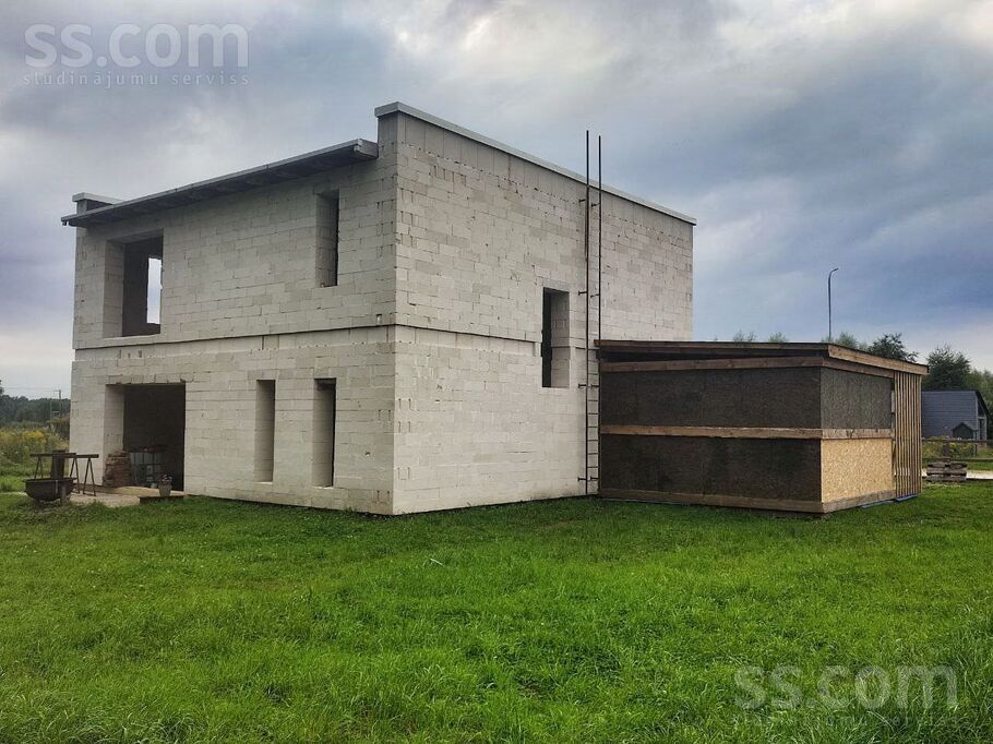 Planderu 12, Rīgas rajons, Salaspils — maja