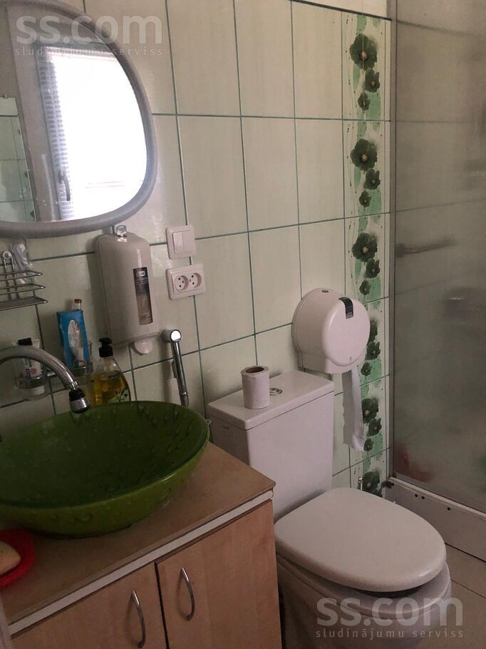 Ezerpils, Vilkakrogs, Rēzekne un raj., Kaunatas pag. — maja