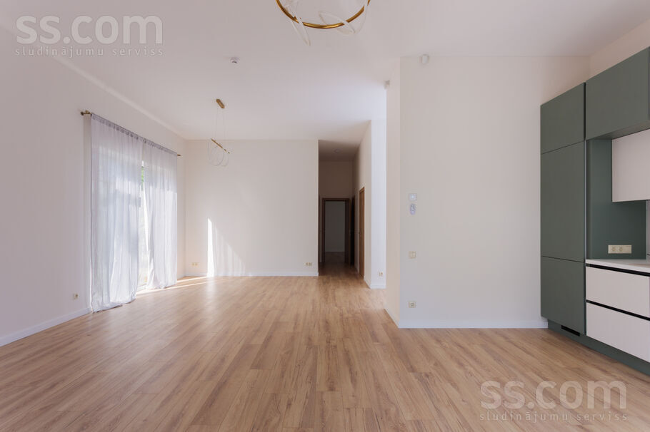 Davja iela 75, Jūrmala — maja