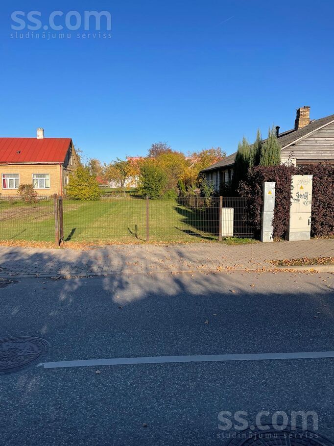 Ausekļa 21a, Valmiera un raj., Valmiera — zeme