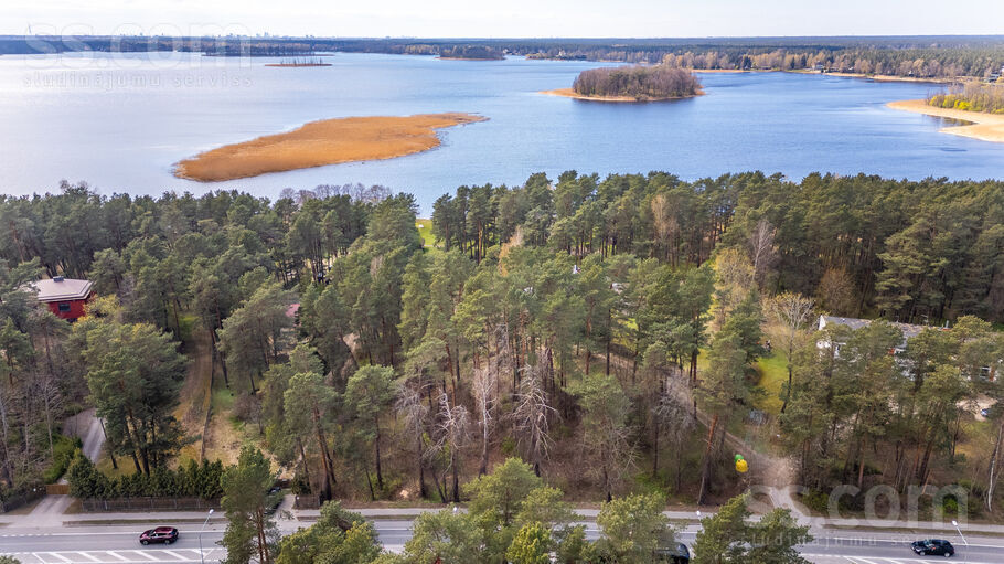 Ezerlaukii, Baltezers, Rīgas rajons, Ādažu nov. — zeme