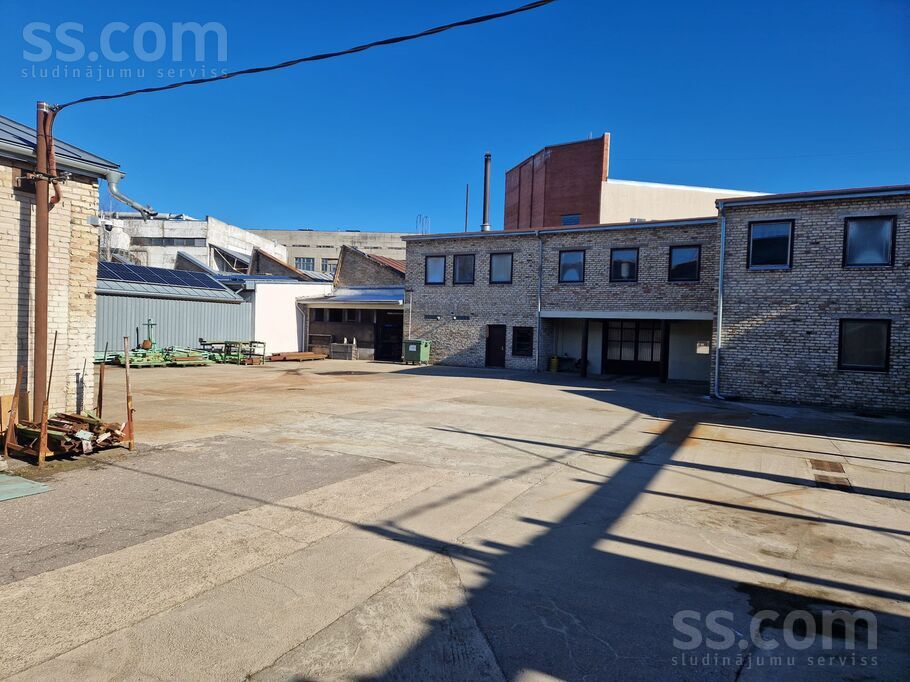 Baltā 3, Rīga, Iļģuciems — telpa