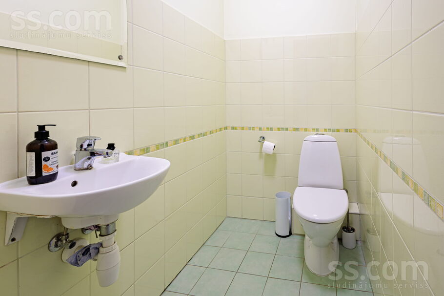 Jūrkalnes 75, Rīga — maja