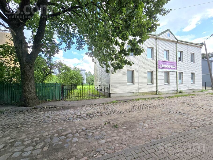 Čiekurkalna 6. šķ l. 17, Rīga — maja