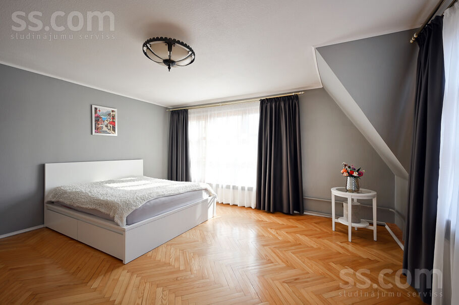 Tulpju iela 11, Katlakalns, Rīgas rajons, Ķekavas pag. — maja