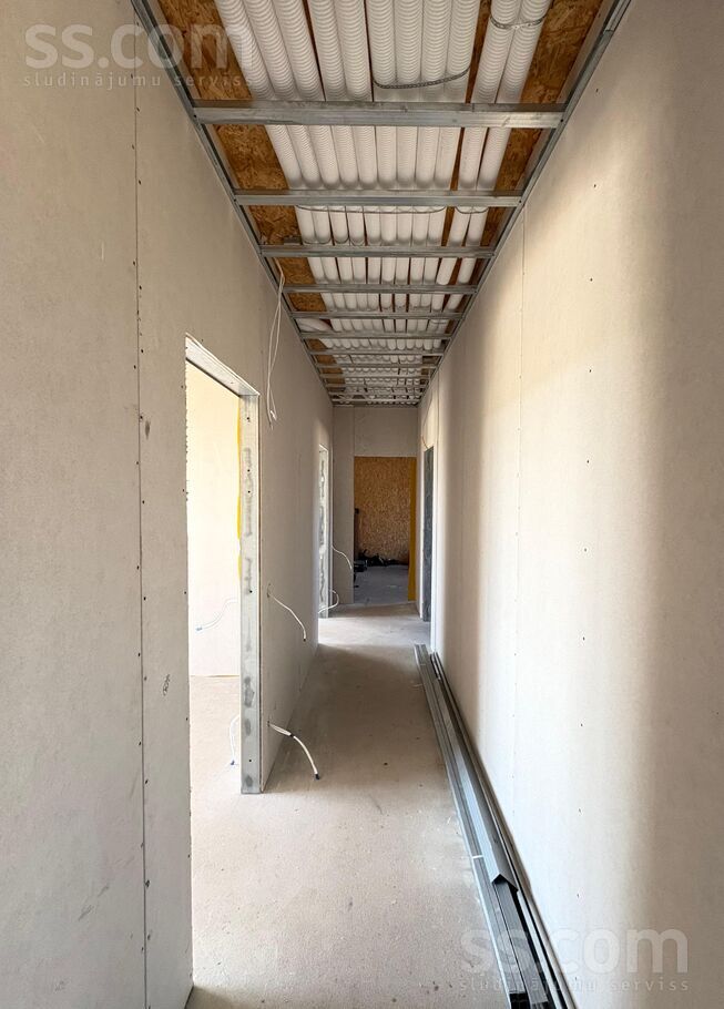 Liepu iela 13, Kocēni, Valmiera un raj., Kocēnu pag. — maja
