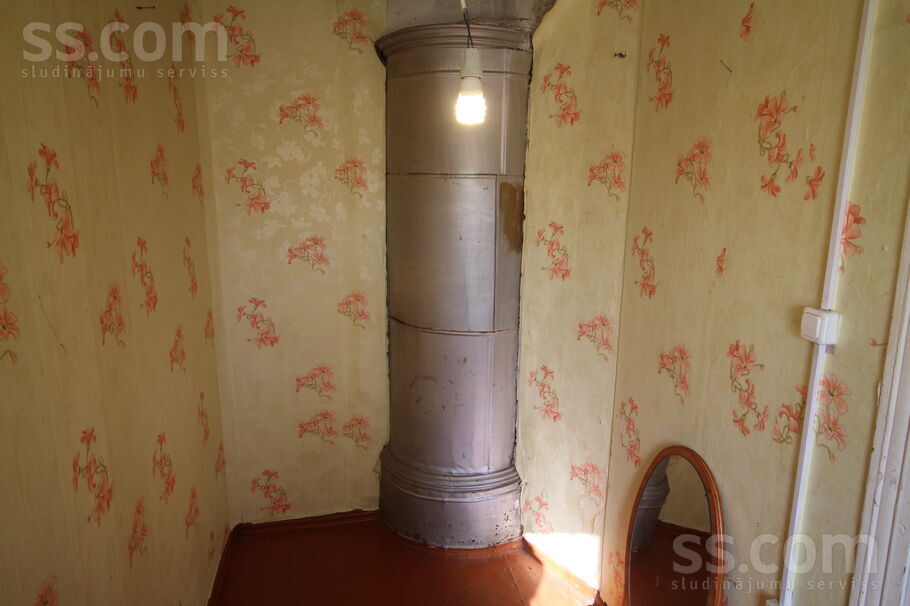 Valmieras 70, Daugavpils un raj., Daugavpils — dzivoklis