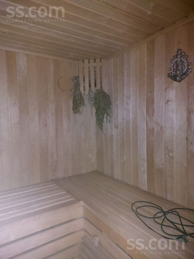 Lakstīgalu 3, Vālodzes, Rīgas rajons, Stopiņu nov. — maja