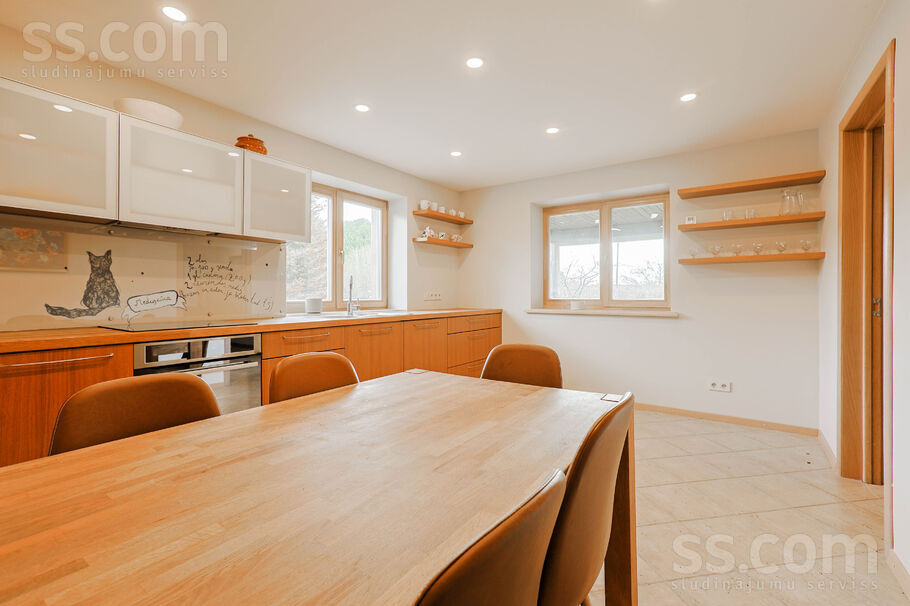 Ievu iela 19, Ogre un raj., Ikšķile — maja