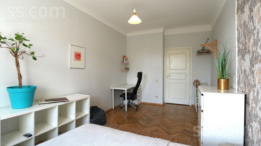 Krasta 11/13, Rīga — dzivoklis